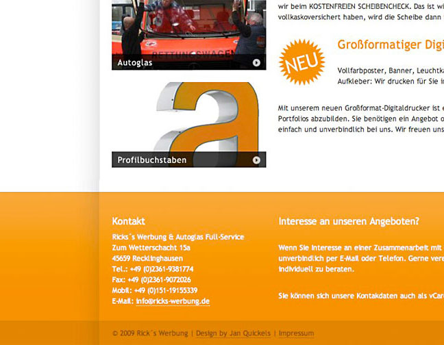 Footer der Startseite mit Kontaktmöglichkeit 